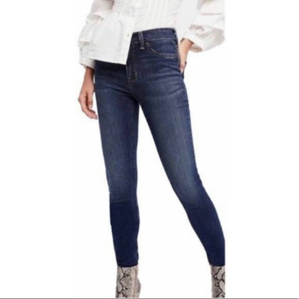 Free people mid rise skinny jean